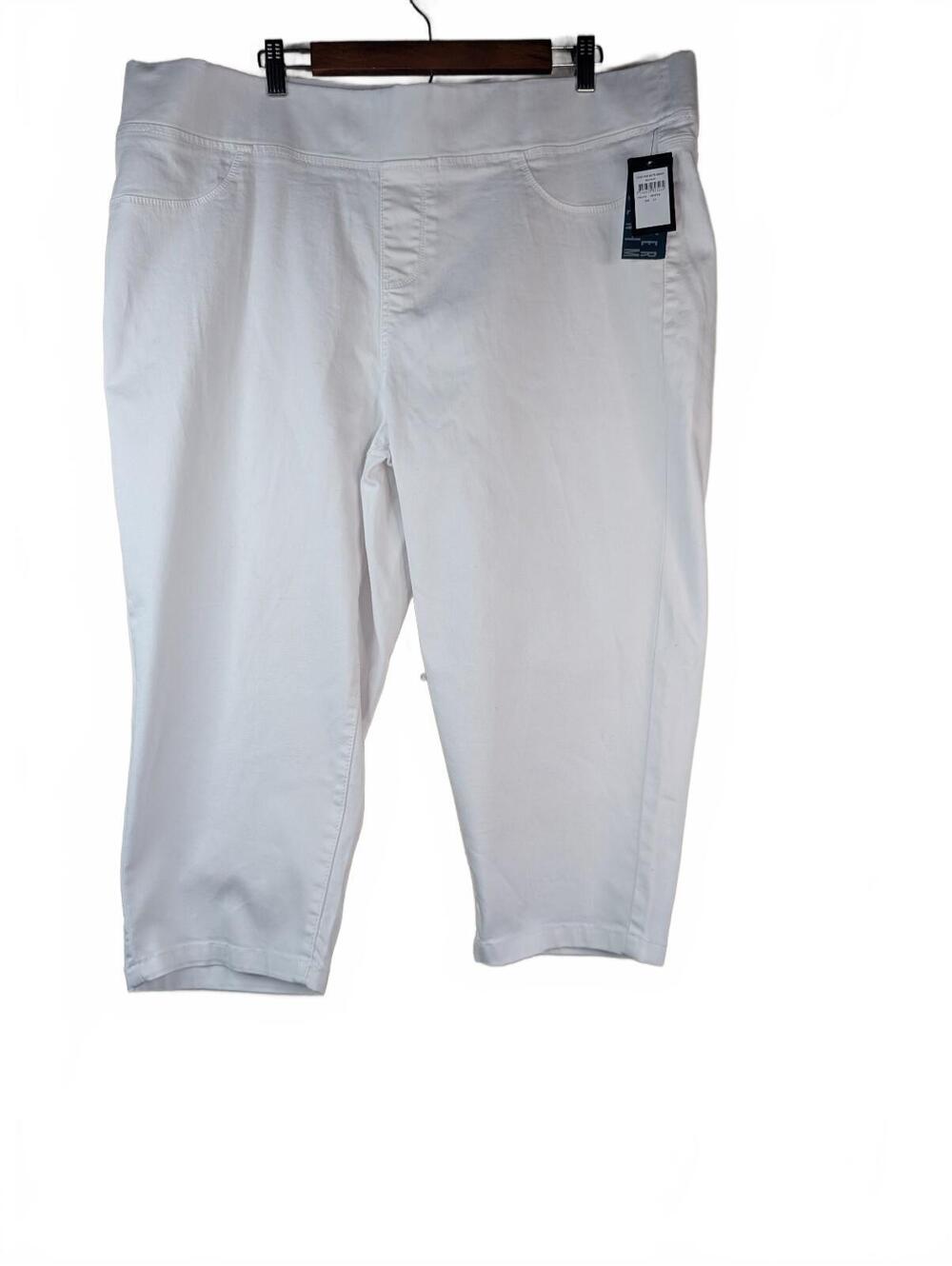 NWT Avenue Butter Denim White Pull-On Crop Capri Pants Size 24